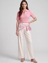 10501856 blusa polo feminina em rosa talira 10161092 lenco estampa rosa livia 19200639 calca de alfaiataria pantalona off white milana