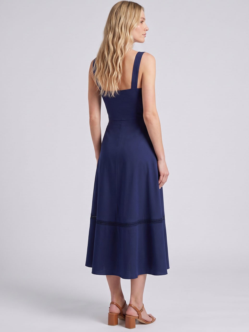 11000454 vestido com alca midi em viscose marinho samanta 6